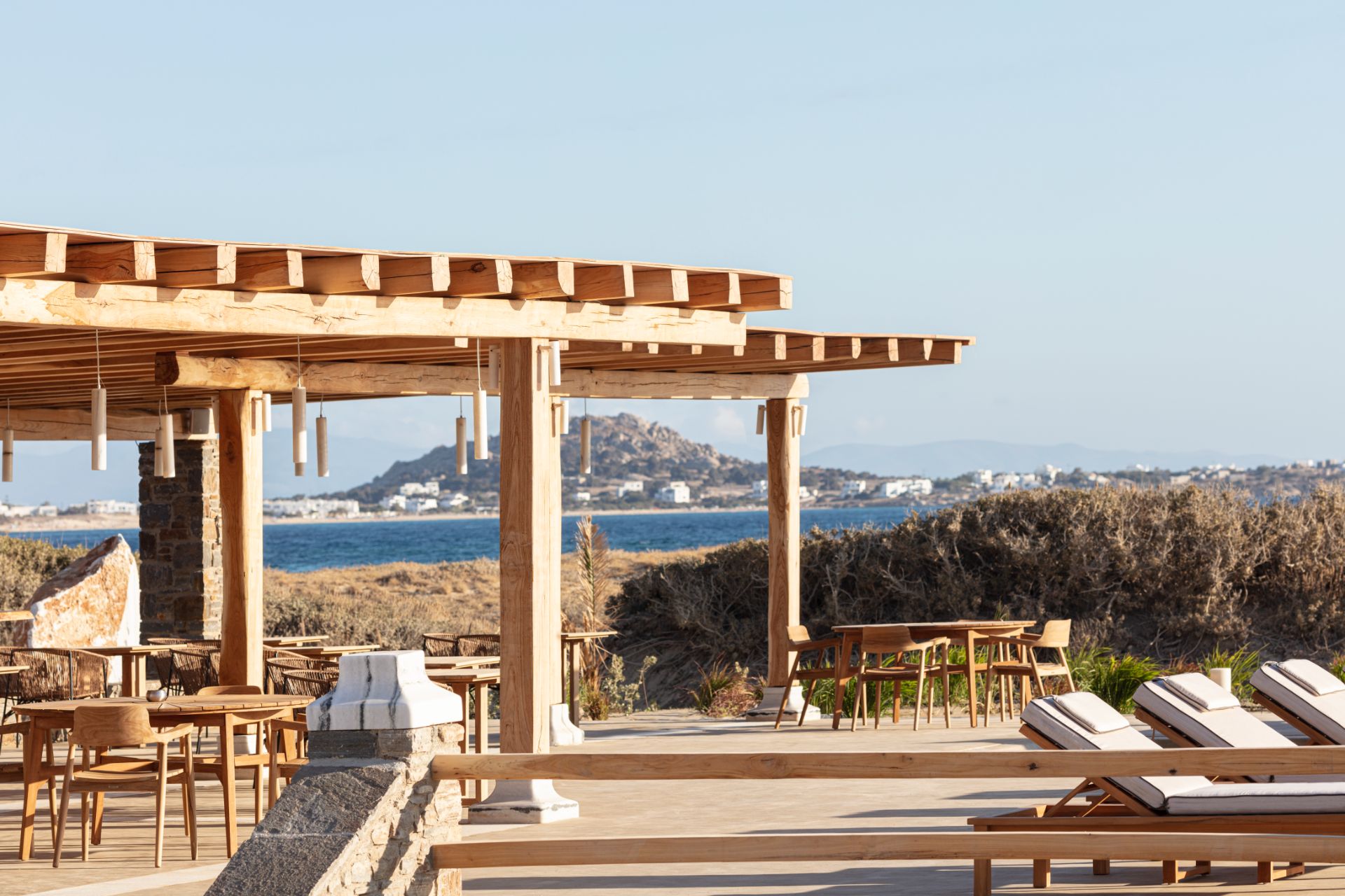 naxos luxury hotels